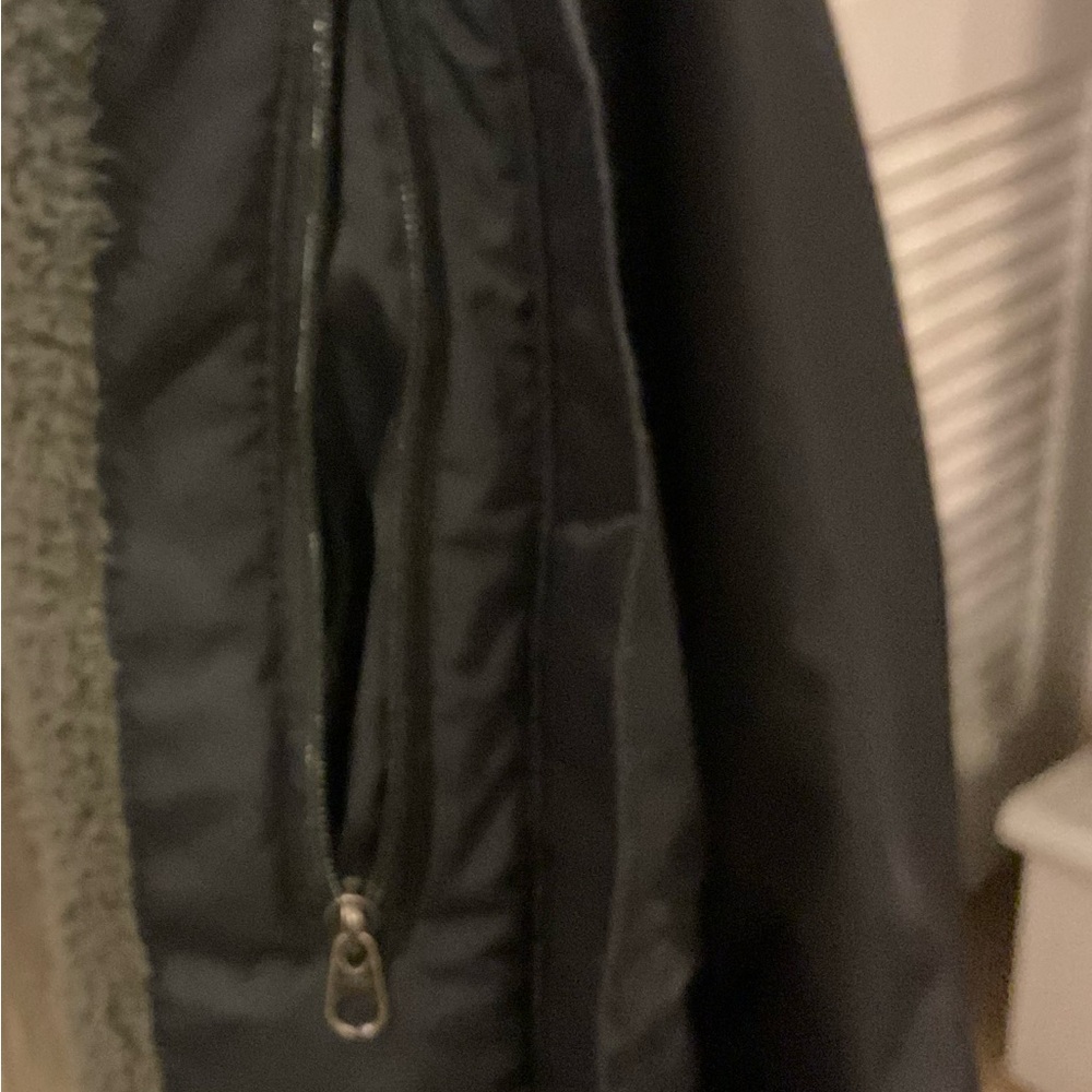 L.L. Bean Black Warm Warmer Jacket - Picture 8 of 12